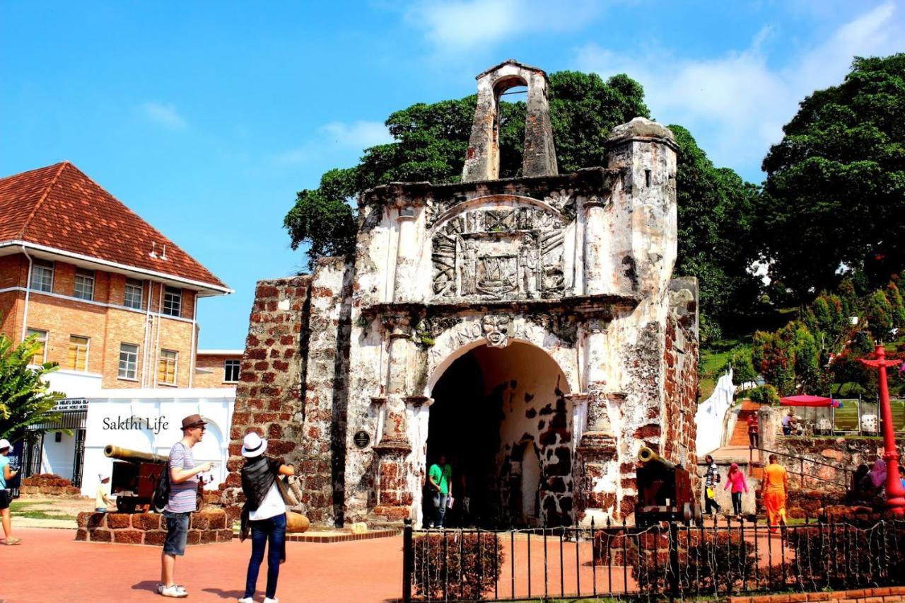 Melaka Top Largest Waterpark Resort - By Youbnb Homestay Melaka Экстерьер фото